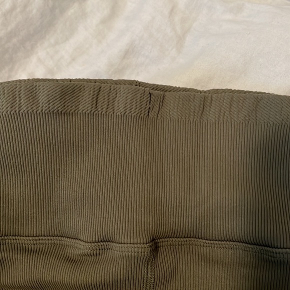 M/L Free People Movement Set - Picture 11 of 11